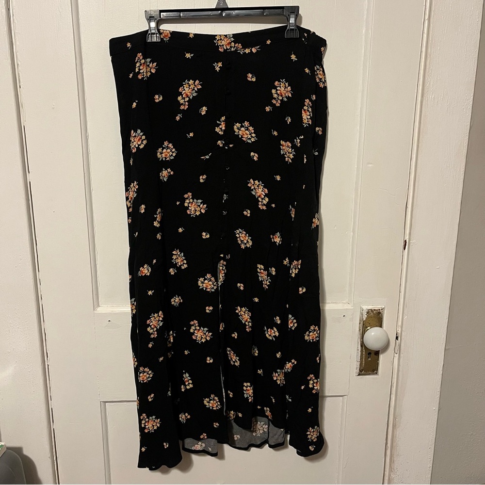 American Eagle Black Midi Skirt